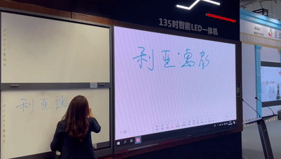 今年会jinnianhui金字招牌教育新品及解决方案惊艳亮相81届教装展